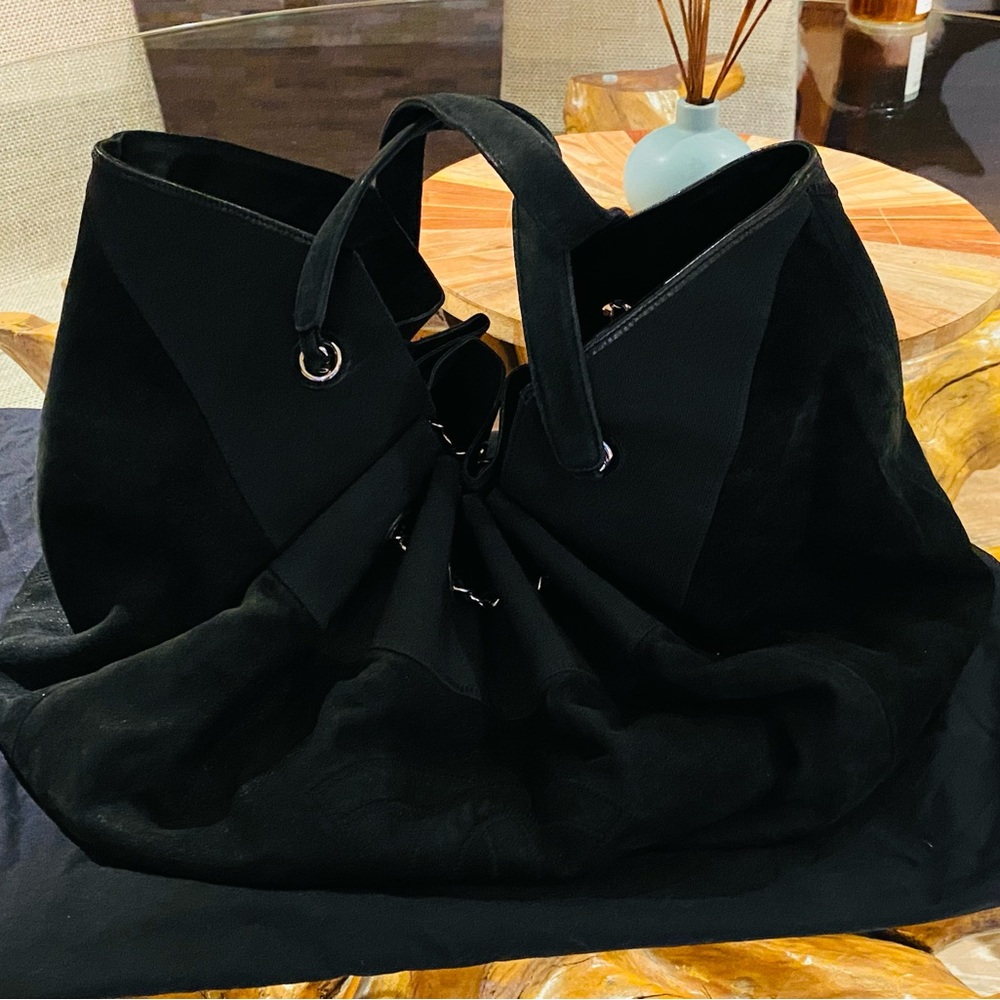 RARE $6500 100% AUTHENTIC CHANEL COCO CABAS SUEDE SPARKLY TOTE BAG X-LARGE